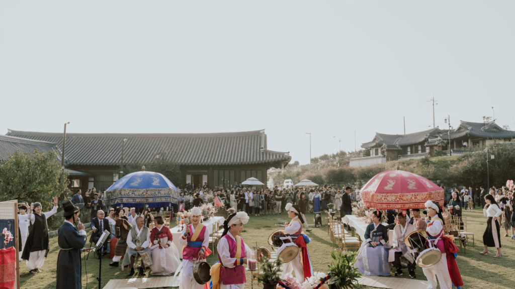 Balance a Traditional Wedding Shower with Modern Touches