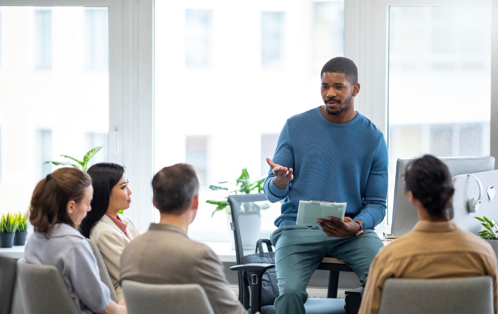 Toronto’s Shift: Leadership Coaching Services Are No Longer Optional