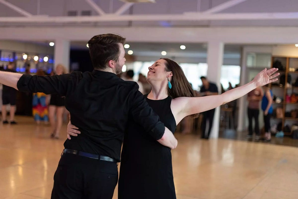 Top Reasons to Join Salsa and Latin Dance Classes Today | by QuickSteps Dance Club Studio | Jun, 2025 | Medium