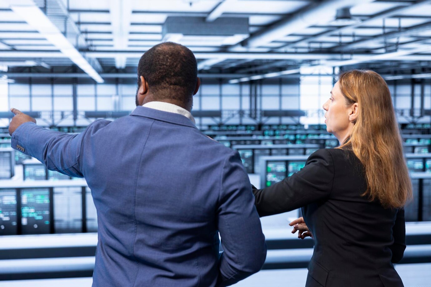 IT infrastructure modernization: a roadmap to future-ready enterprises | Applify BlogIT infrastructure modernization: a complete guide to transforming enterprise IT