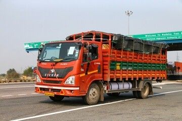 Eicher Truck Rental Services | Online Booking & Shifting