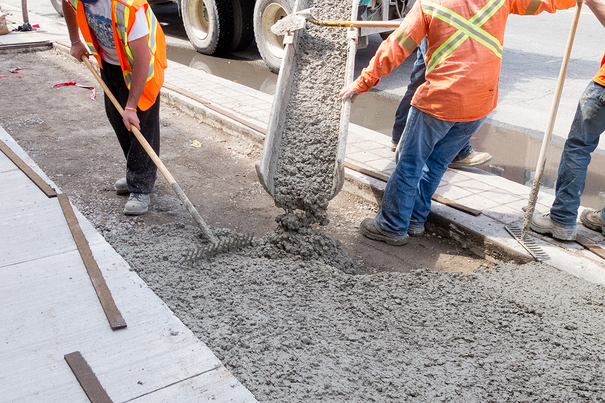 #1 Expert Concrete Services in Oakland | Driveways, Patios and More