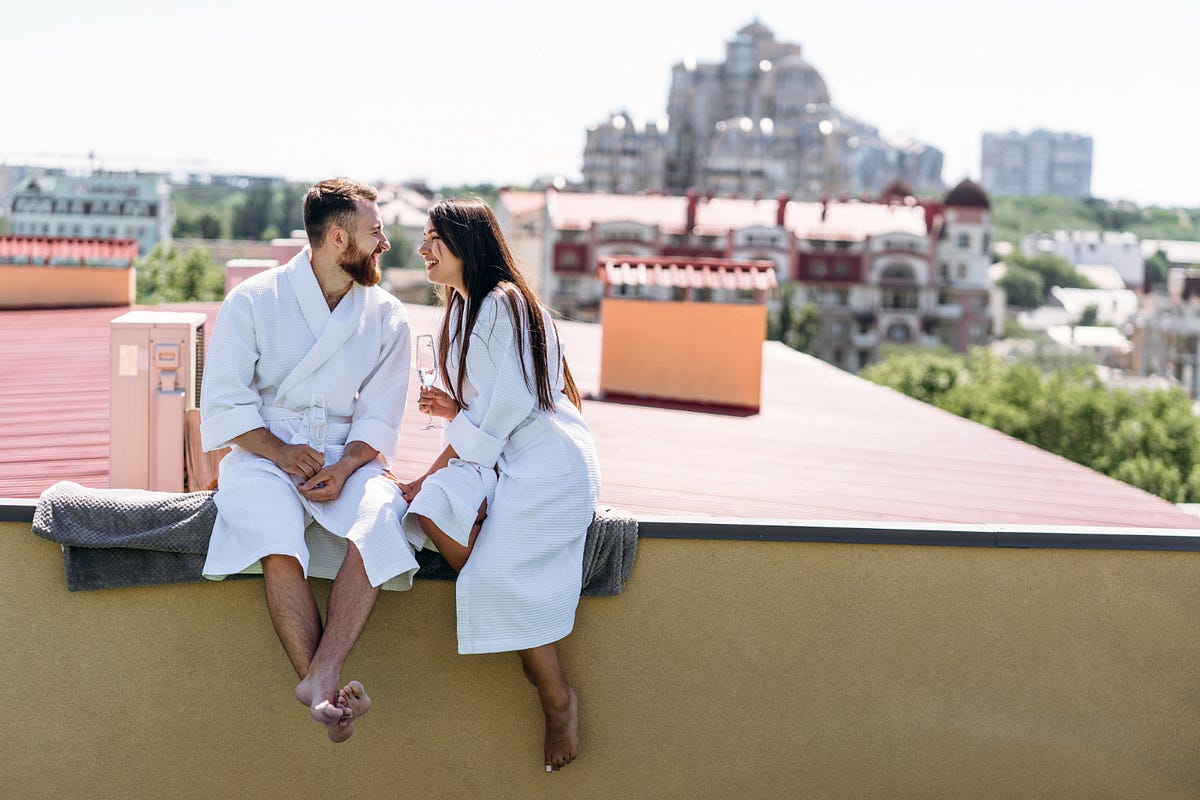 Which Romantic Places to See in Udaipur Are Best for Couples? | by Here4trip | Sep, 2025 | Medium