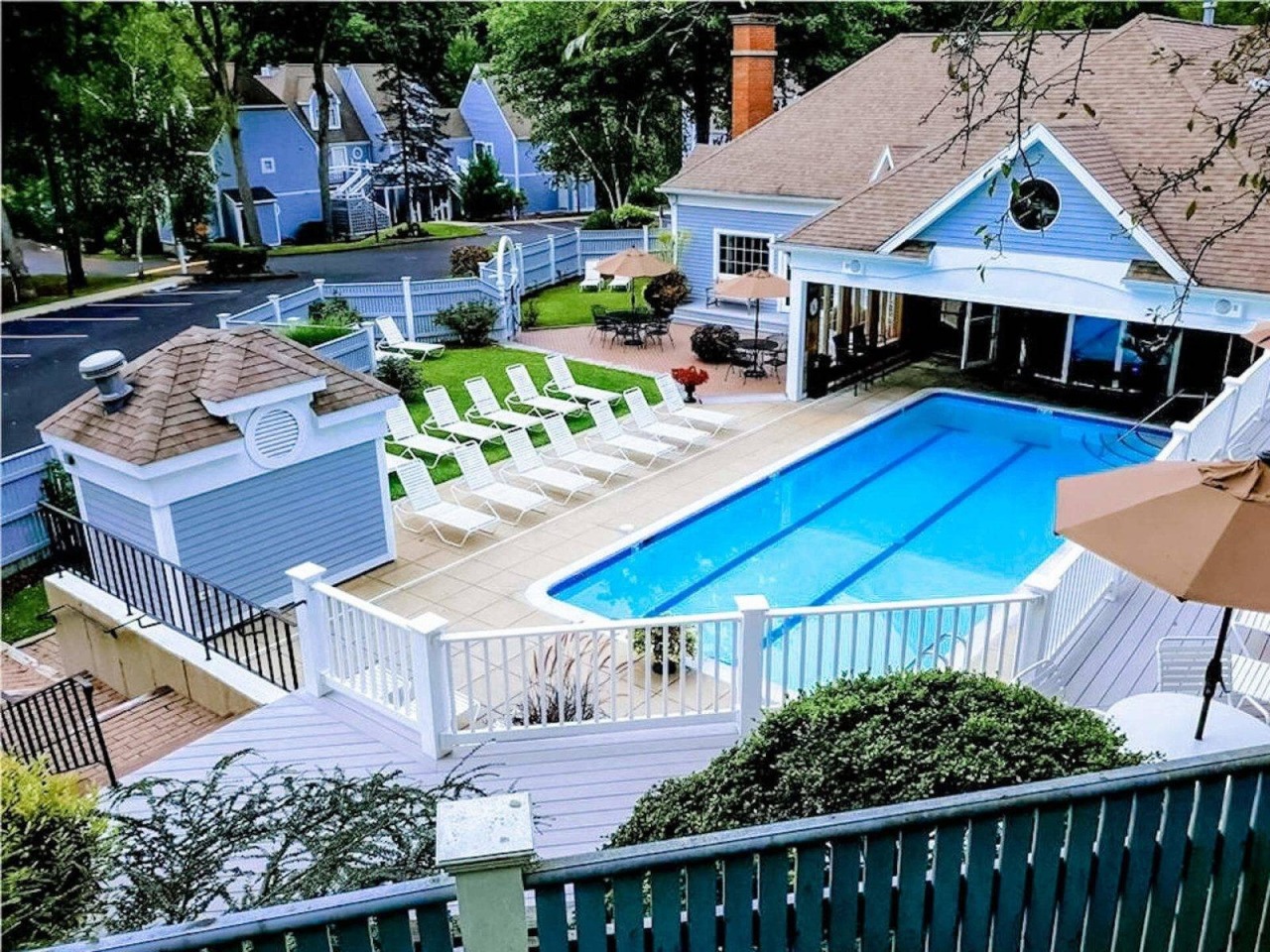 Villasignor — Should You Stay At An Airbnb Near Mohegan Sun?