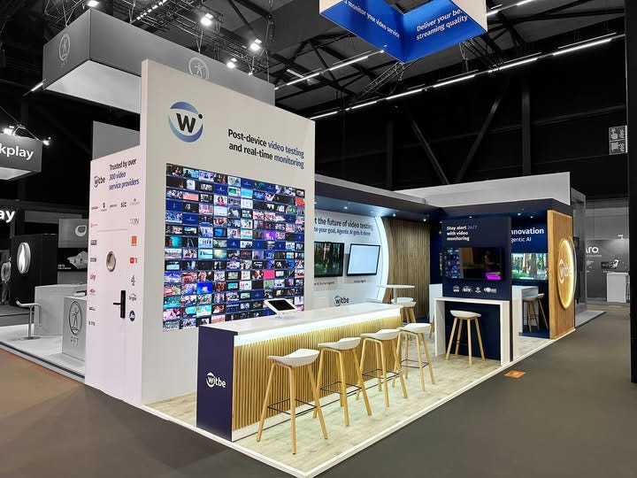 From Smart to Traditional Exhibiting: Choosing the Best Trade Show Booth Displays in Netherlands | by Allspacegroup | Nov, 2025 | Medium