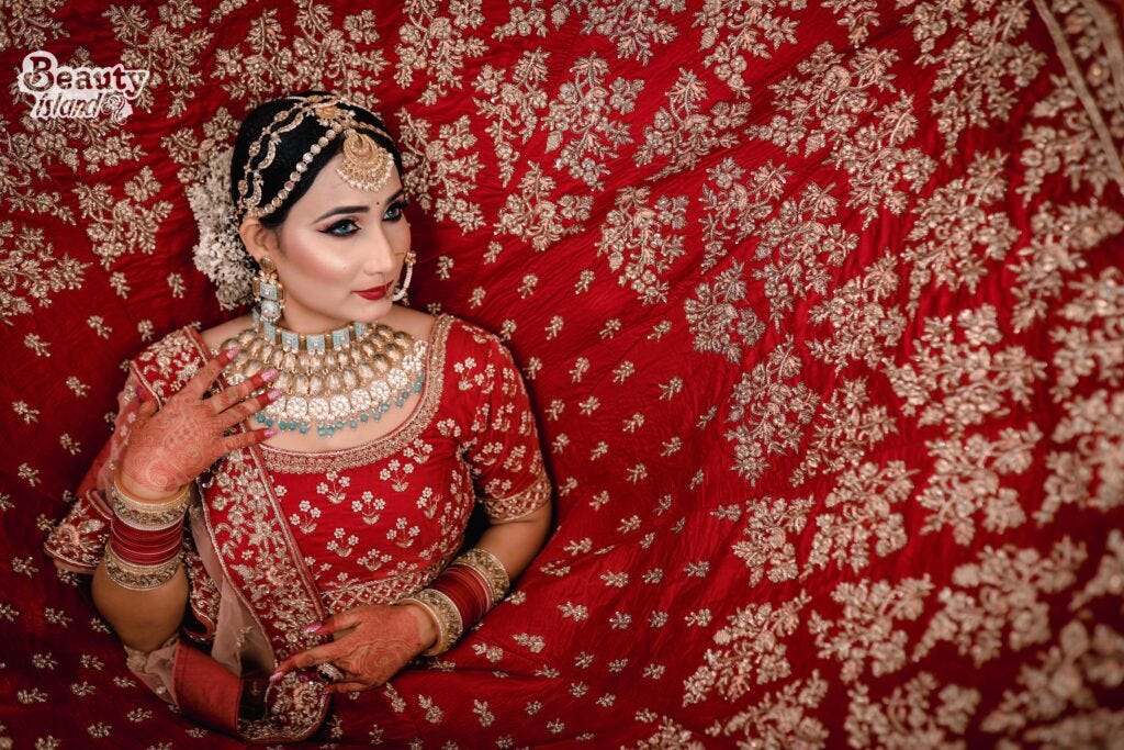 Why Local Bridal Makeup Artists in Patna Know Your Skin and Style Better | by Beauty Island | Oct, 2025 | Medium