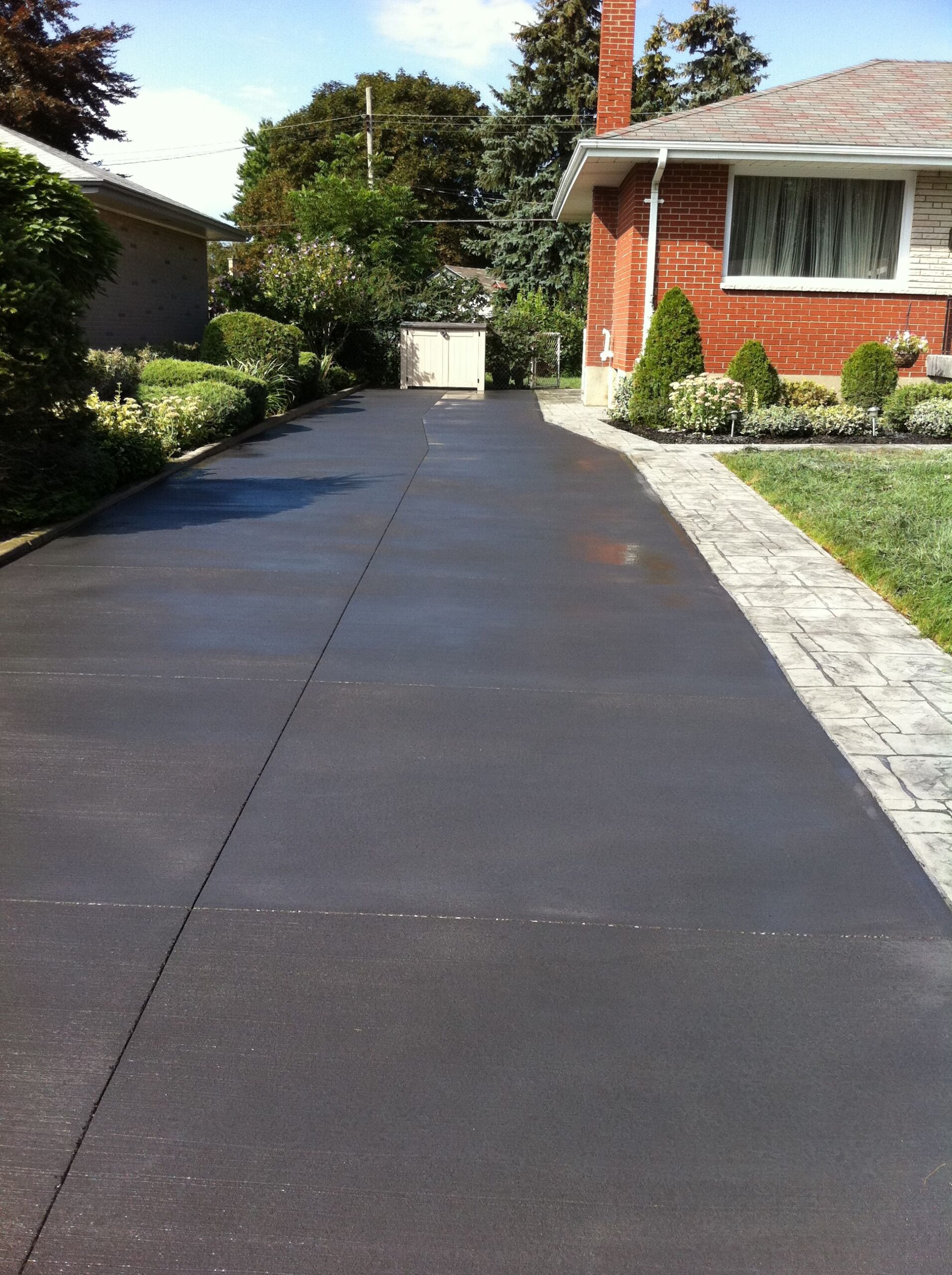 Asphalt & Concrete Replacement Services | Good Life Concrete