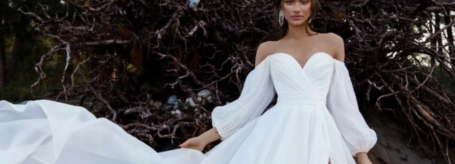 Belle Lueur Bridal Cover Image