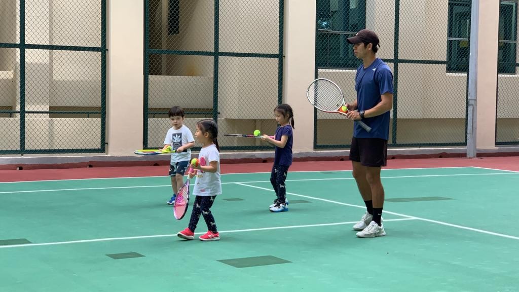Kids Tennis Lessons | Kids Tennis Classes TM Tennis Academy