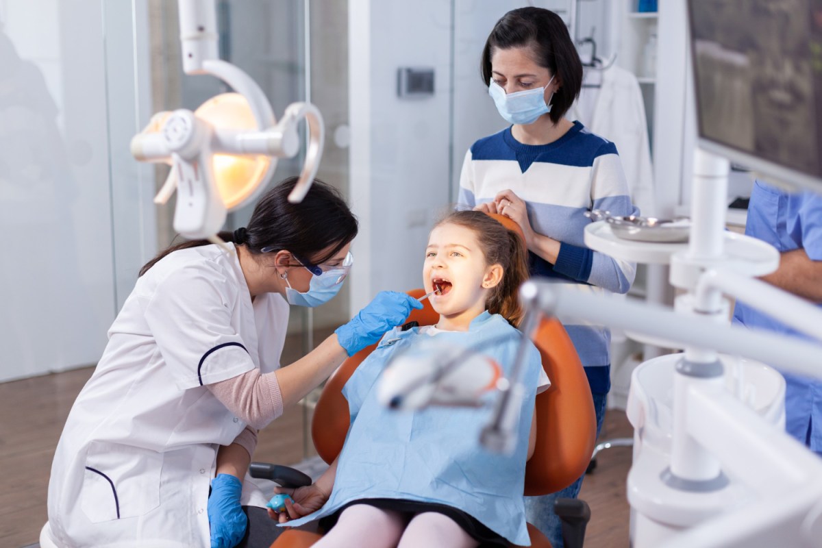 How Pediatric Dentists in Saskatoon Manage Kids’ Dental Anxiety – Trending Info Hub