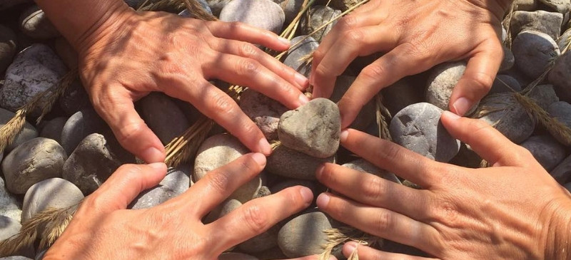 Four Hands Treatment | Symon & Shinichi