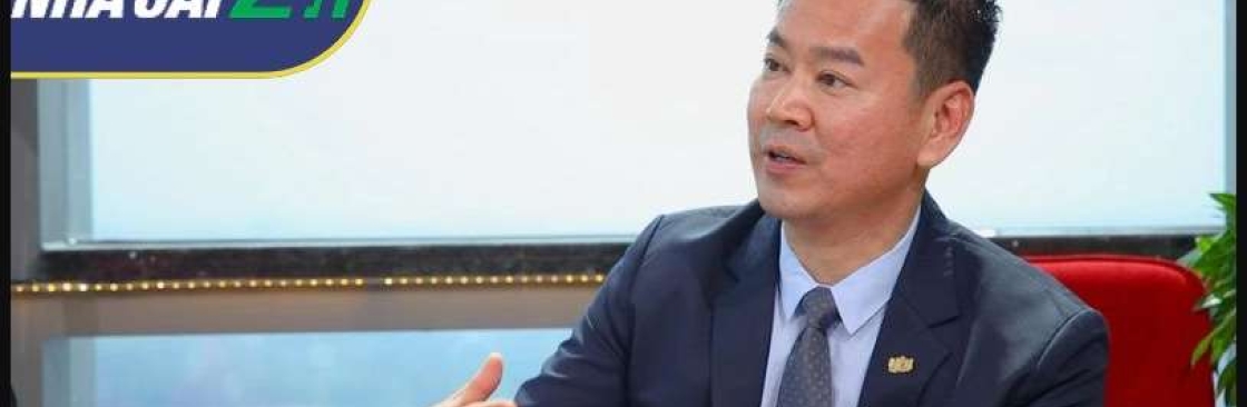 Phạm Hùng Cover Image