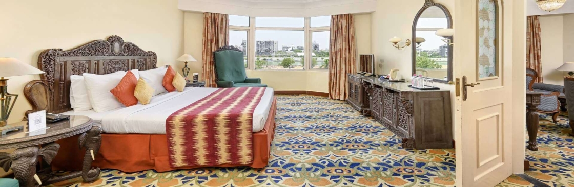 Cama Hotel Cover Image