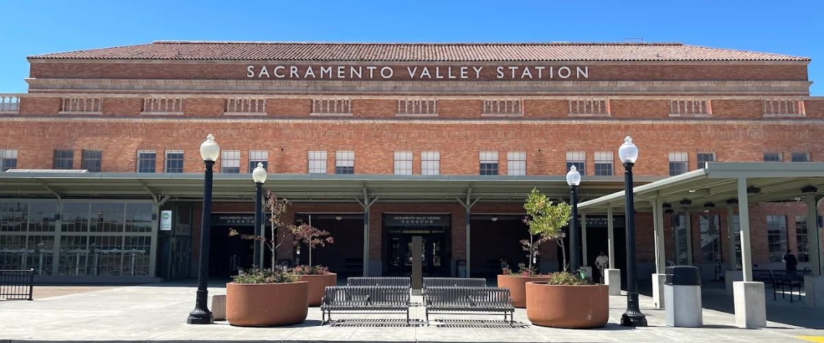 Sacramento, CA Amtrak Station - SAC +1-844-516-1959