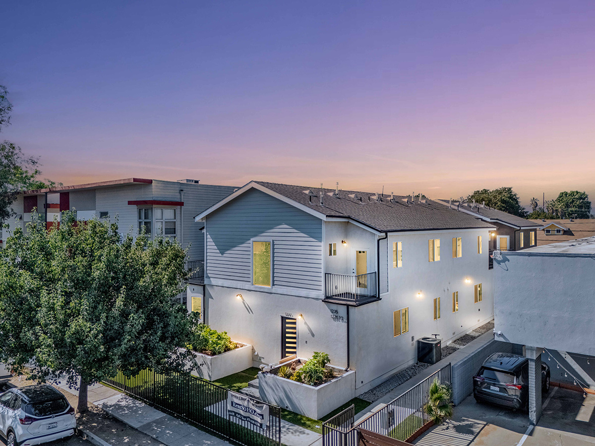 Housing for International Students Near USC | Rent SOHO