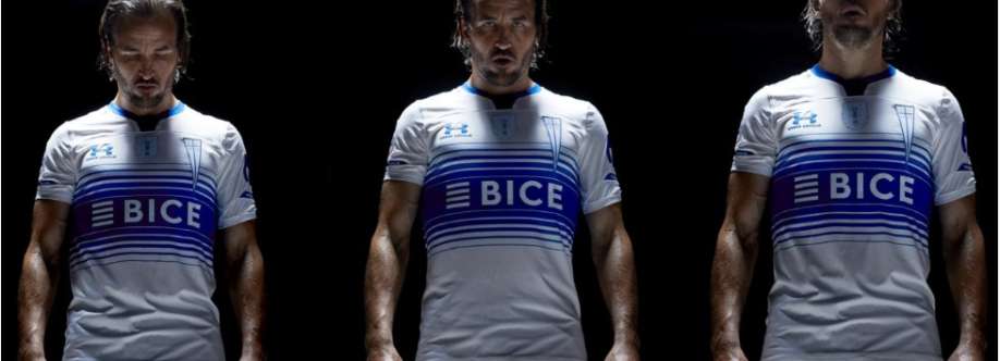 Universidad Catolica Futbol Takımı Cover Image