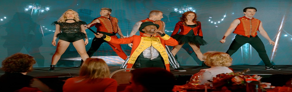 Choosing The Right Entertainment For Company Christmas Events in Ireland -  WriteUpCafe