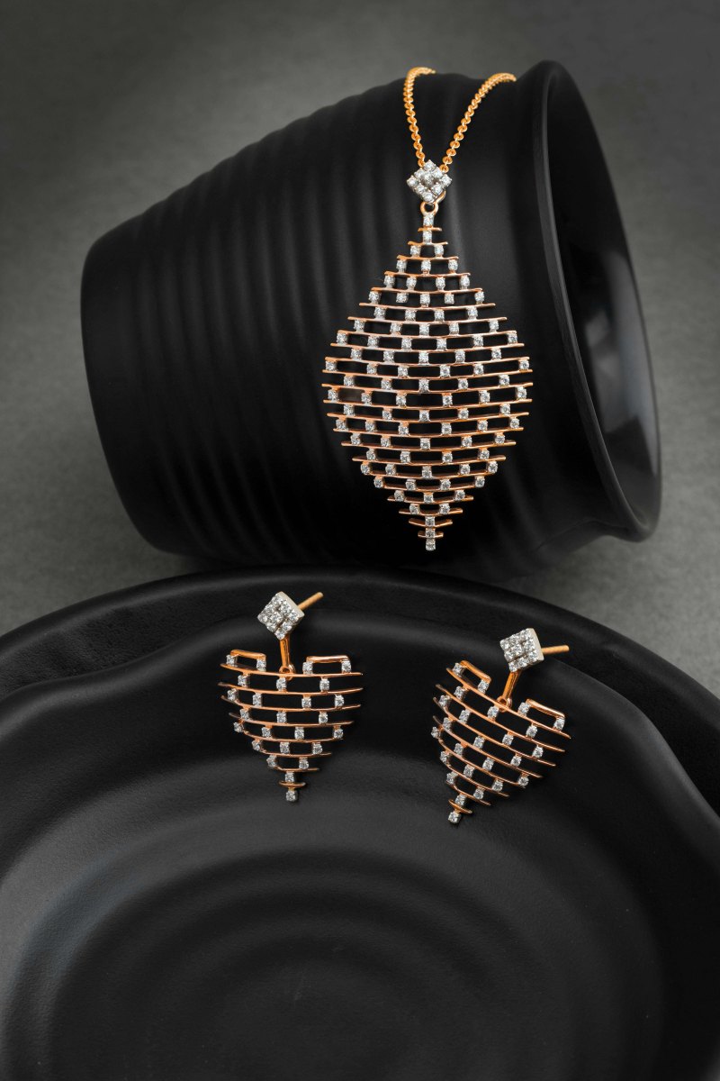 What to Look for in a Reliable Demi Fine Jewellery Manufacturer