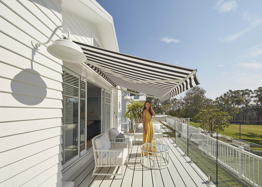 Why Do Folding Arm Awnings Suit Patios with Changing Sun Angles?