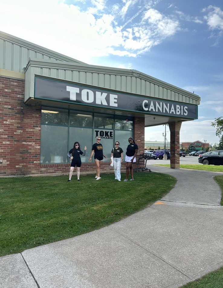 Buy THC Edibles Online | Premium Edibles with THC Delivery