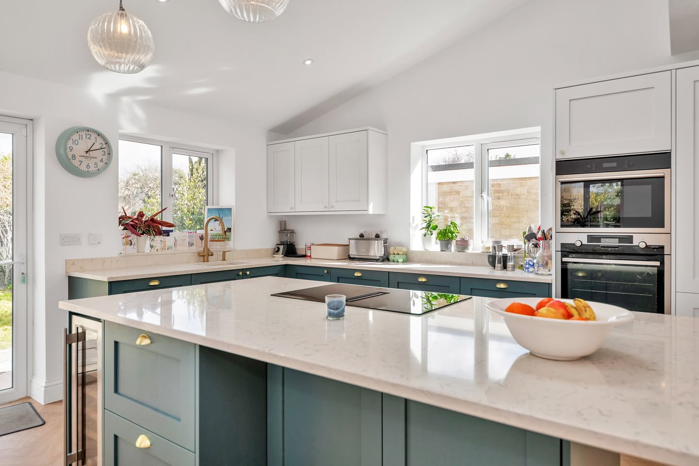 Fitted Kitchens London - DS Kitchens and Wardrobes