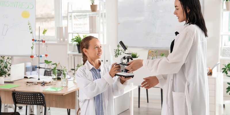 Why AP Biology Classes Are Essential For Future Medical Students | Author smartmathtutoring | Sociomix