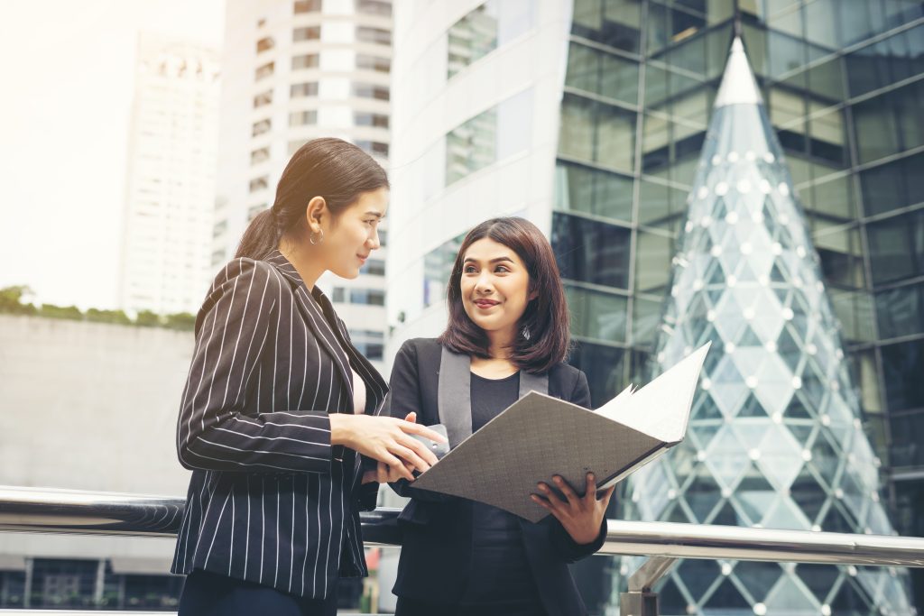 Freezone Business Setup in Dubai | DiamondRock Consultants