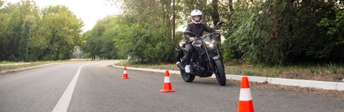 Motorstartpunt Rijschool Tilburg Cover Image