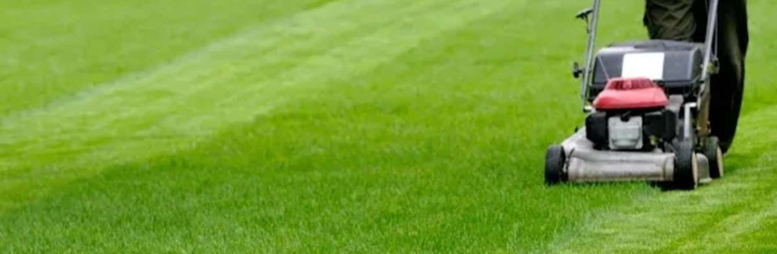 Total Lawncare and Scapes LLC Cover Image
