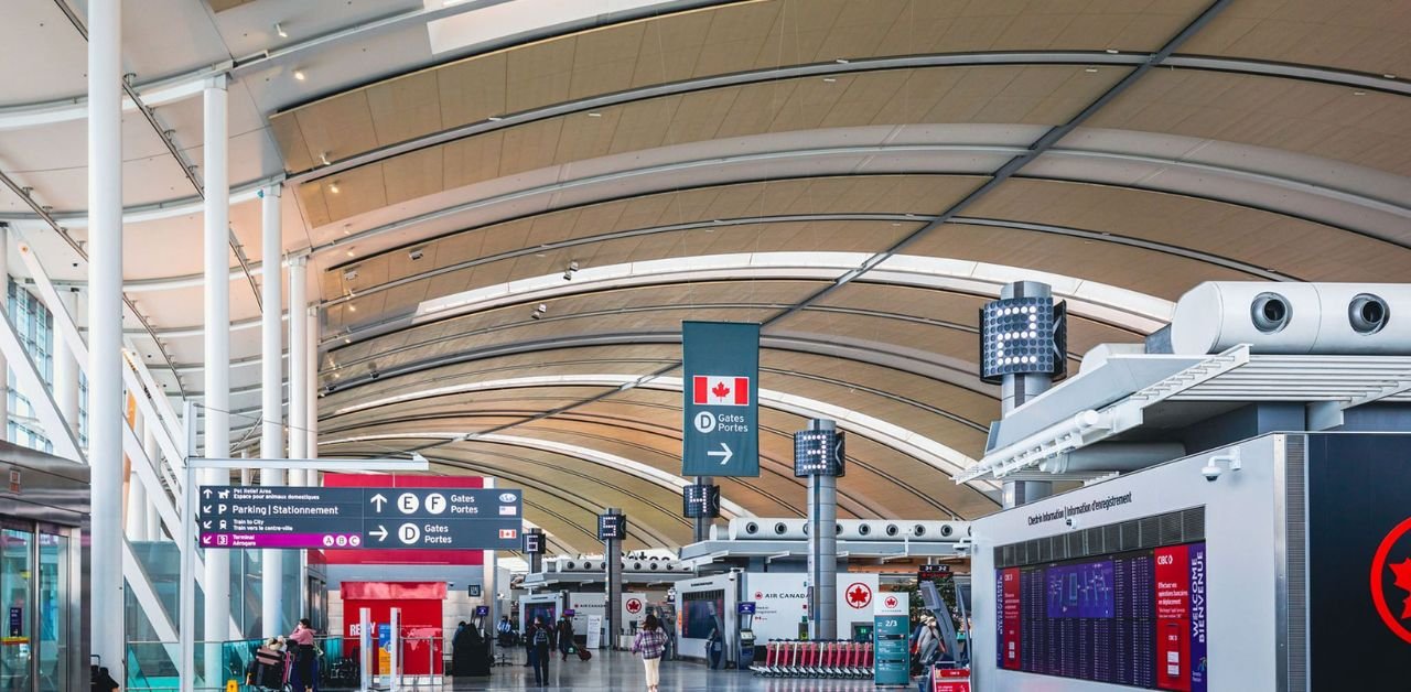 Delta Airlines YYZ Terminal – Toronto Pearson International Airport