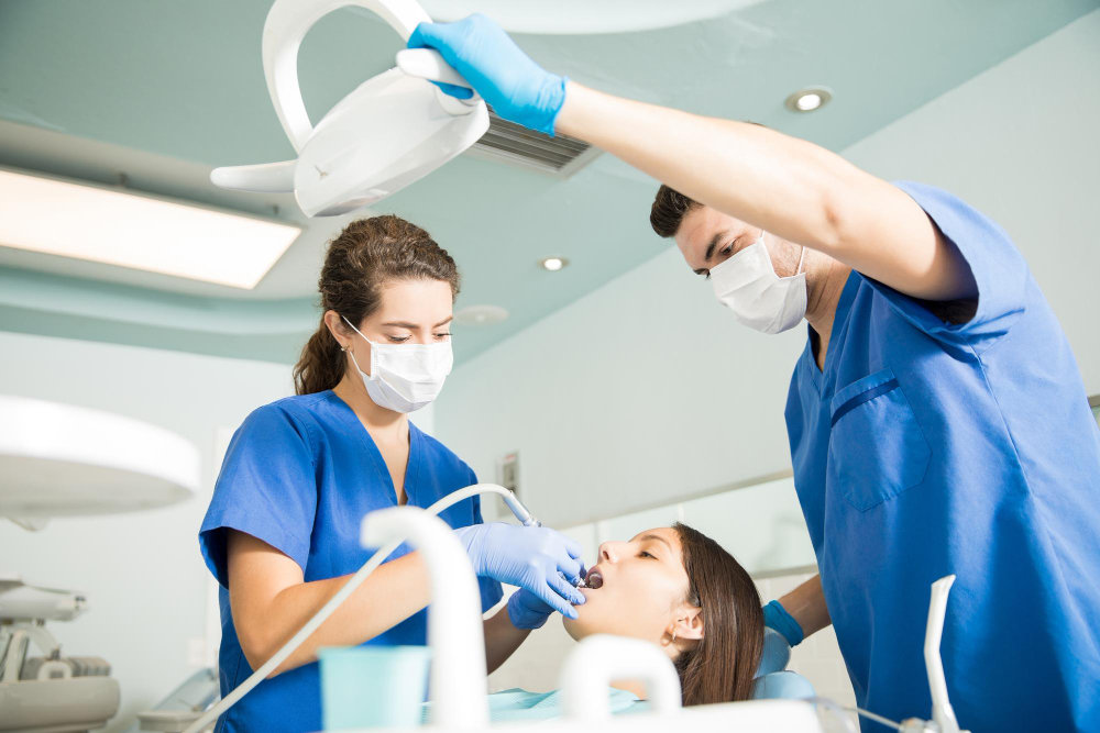 8 Signs You Need to See a General Dentist in Saskatoon