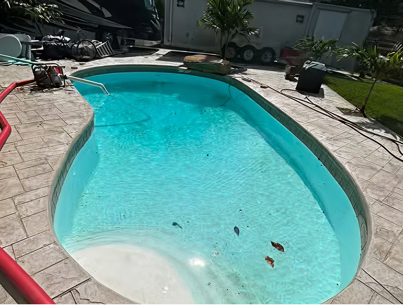 Upgrade Your Backyard with Fiberglass Pool Resurfacing