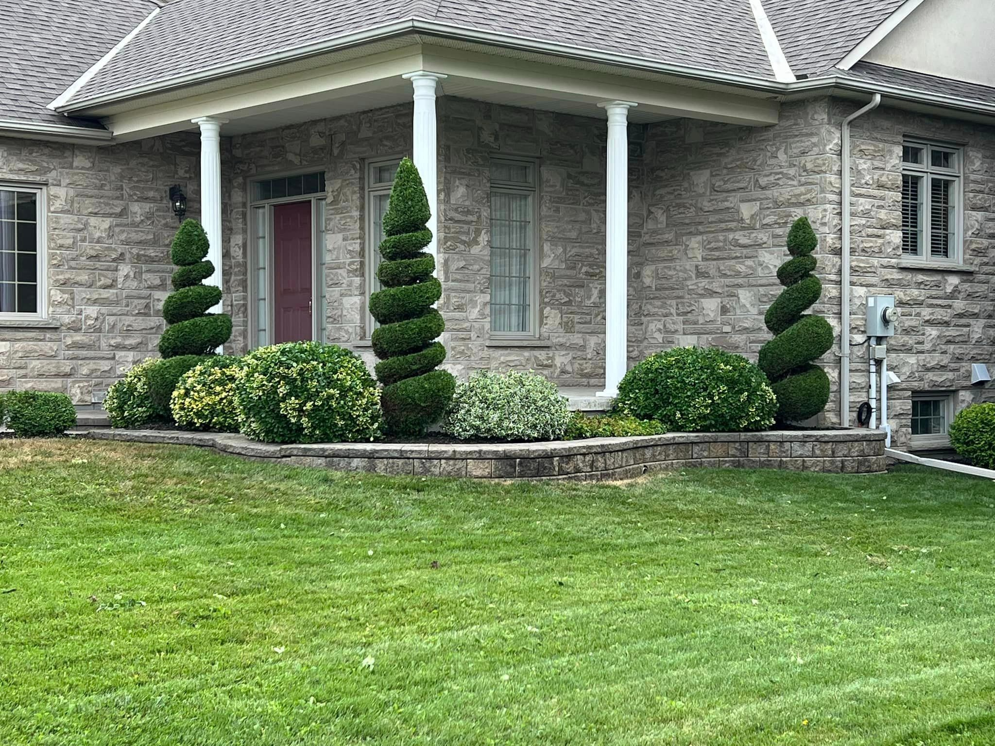 Creative landscape ideas for unique green spaces. | Mr. Trim Pruning’s Portfolio