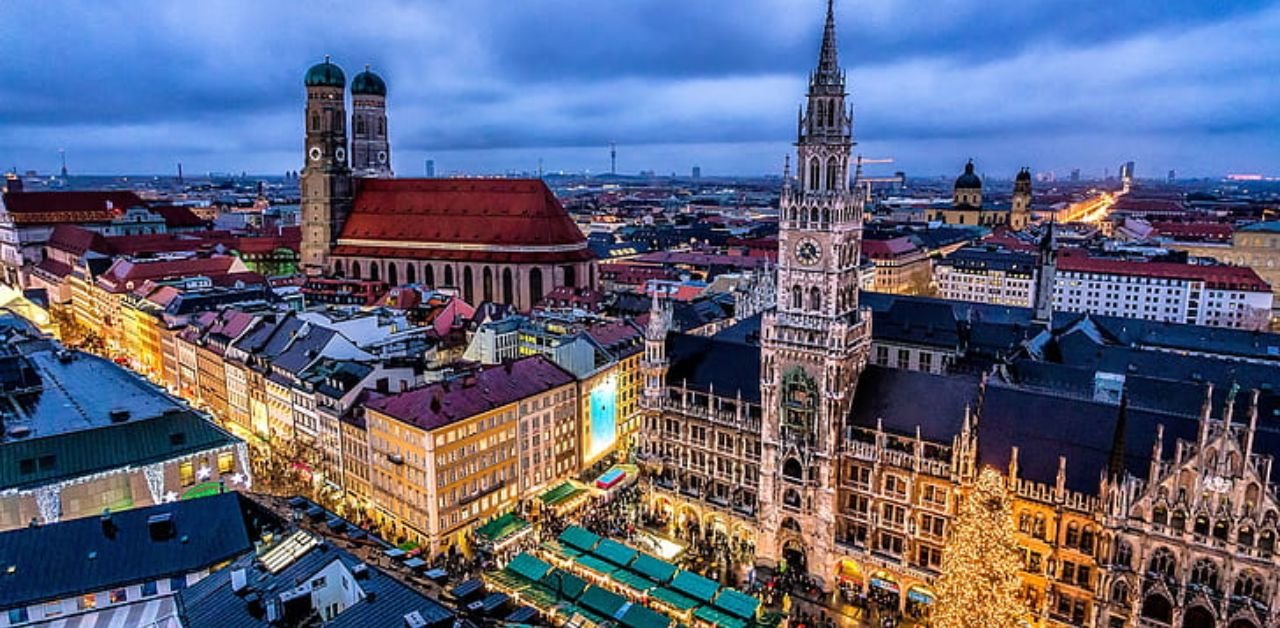 EasyJet Munich Office in Germany +1-855-838-4716