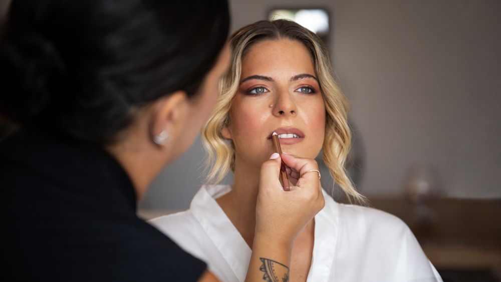 Refresh Your Look with Modern Beauty Treatments in Los Angeles – BROWLUSH