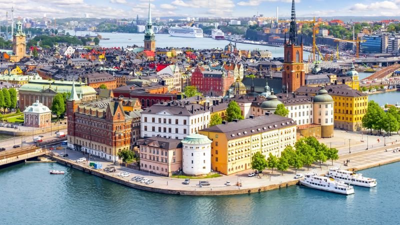 Lufthansa Airlines Stockholm Office +1-888-839-0510