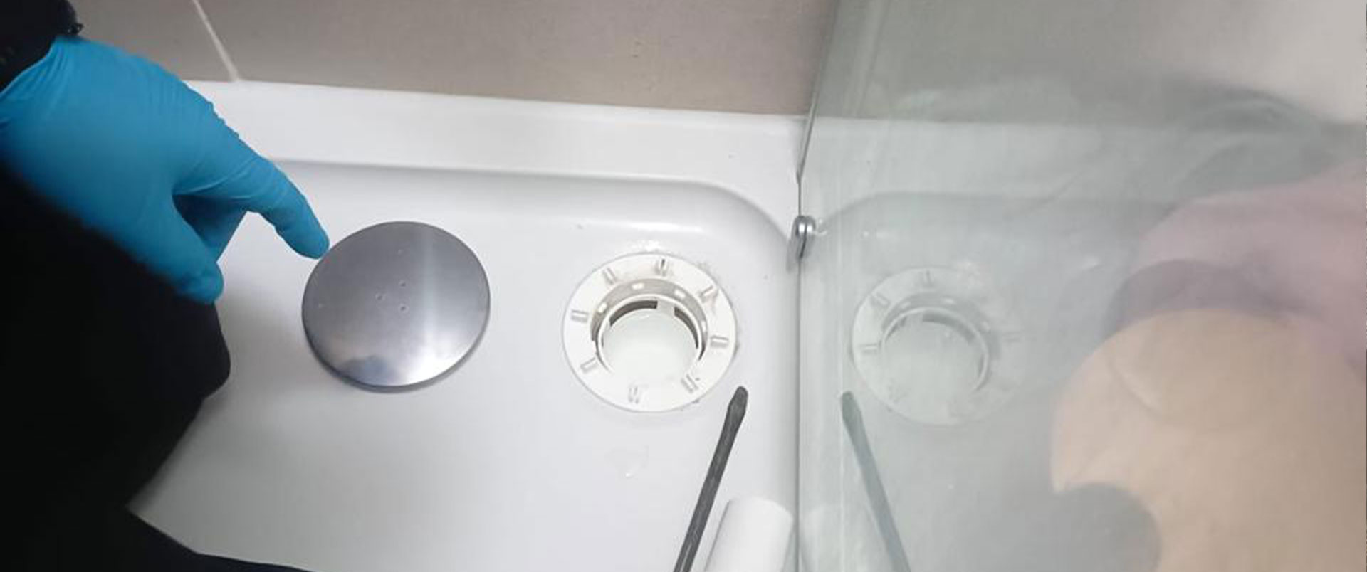 Toilet Unblocking Leeds | 24/7 Block Toilet Service