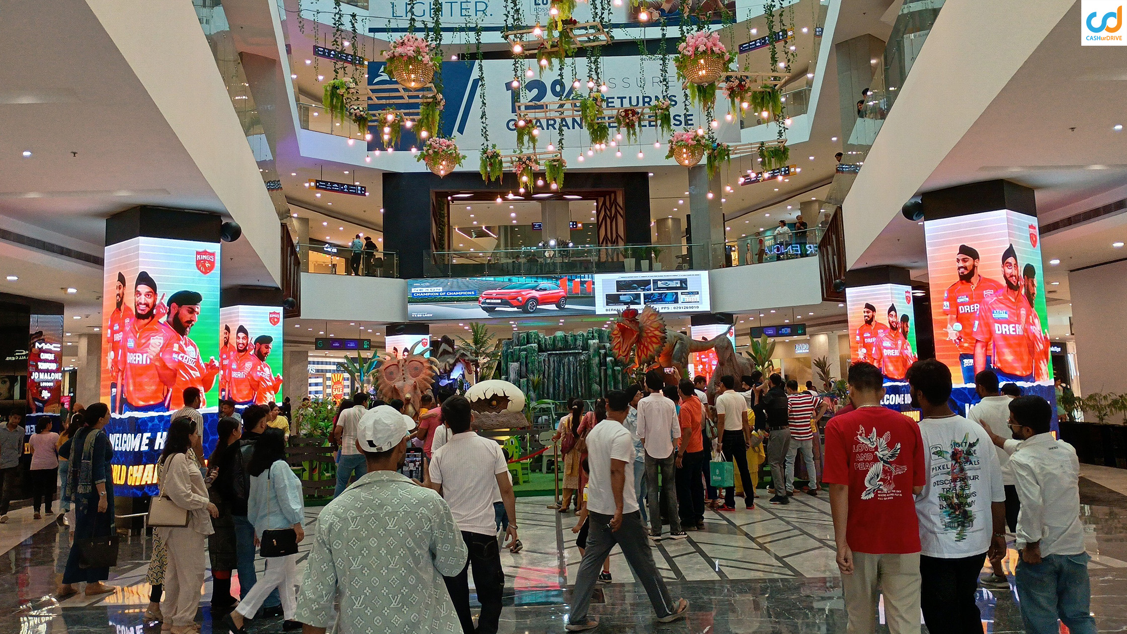 The Power of Mall Advertising: Boost Brand Visibility