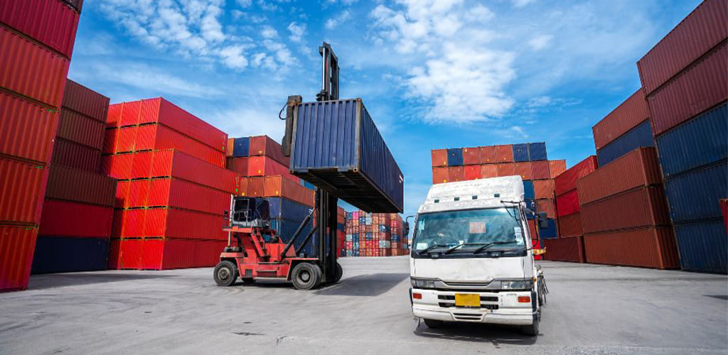 Common Mistakes to Avoid When Sending Goods Overseas