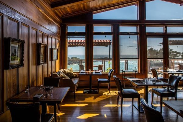 Ocean View Restaurant Menu with Seasonal Coastal Flavors | Harbor House Inn | MABIAB